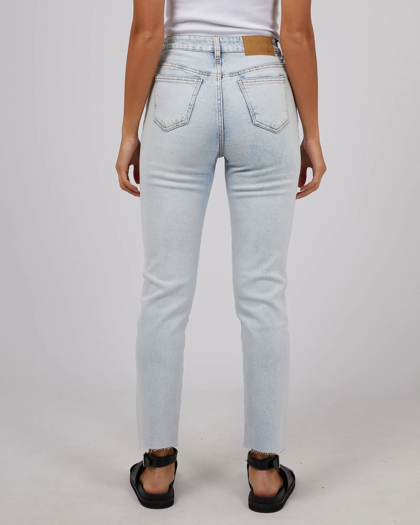 Monica Mom Comfort Jean Bleach