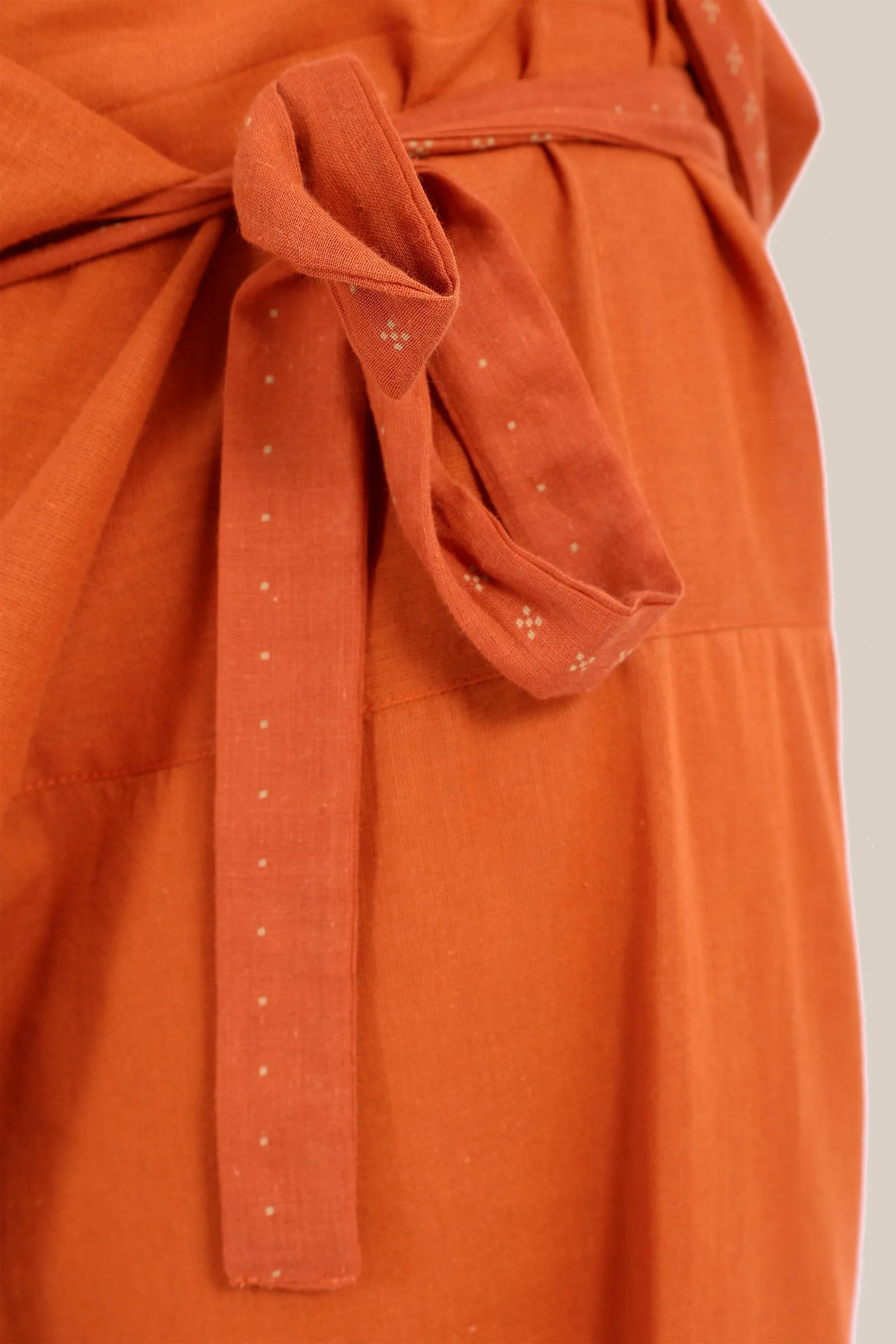 Wide wrap pants with waist fold.
